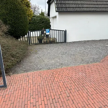 Christine 아파트 제베